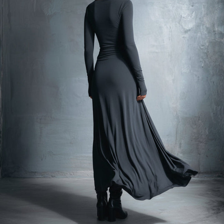 KENDALL ELEGANT MAXI DRESS