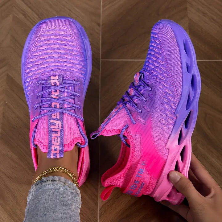 MARTA PERFORMANCE SNEAKER