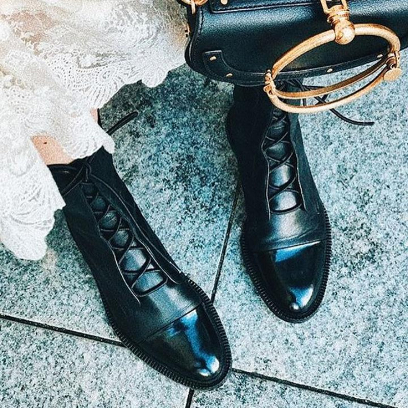 ALENA | LEATHER LACE-UP BOOTS