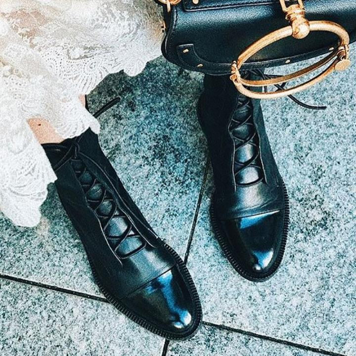 ALENA | LEATHER LACE-UP BOOTS