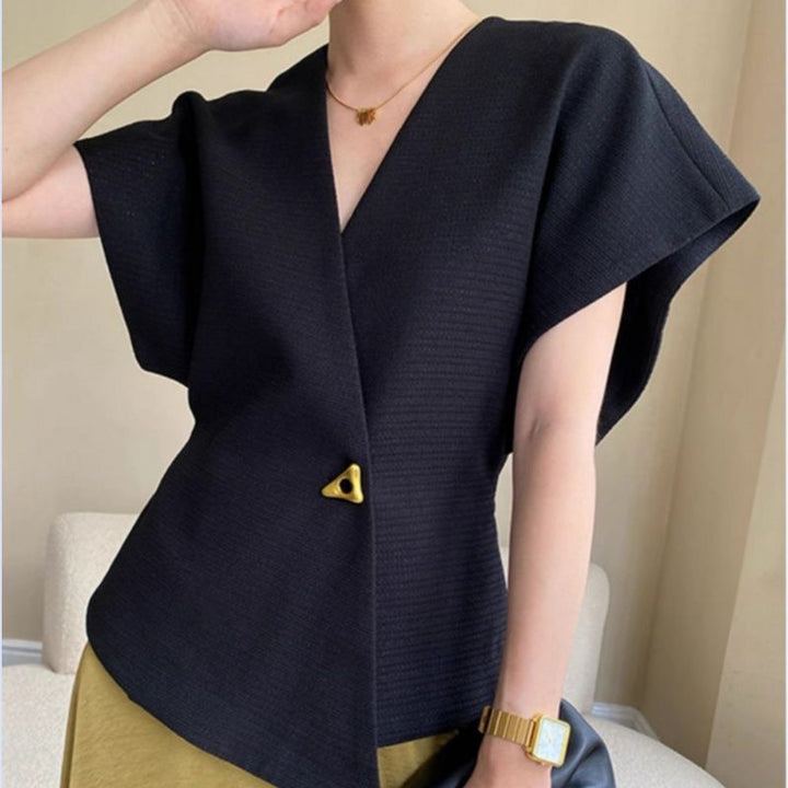KIM SLEEVELESS TOP
