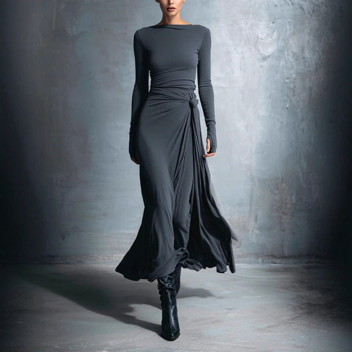 KENDALL ELEGANT MAXI DRESS