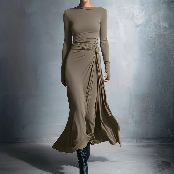 KENDALL ELEGANT MAXI DRESS
