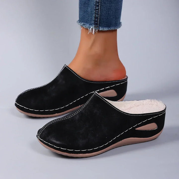 AMARA ORTHOPEDIC SLIPPER