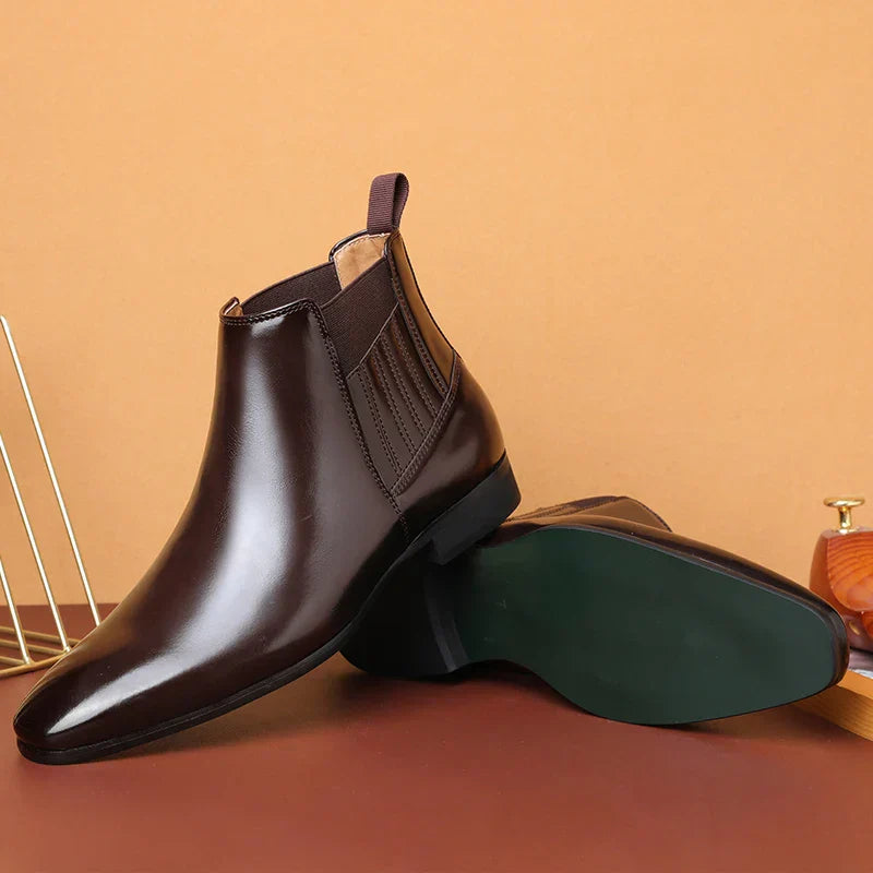 KENNETH REBELS | Chic Ankle Boots