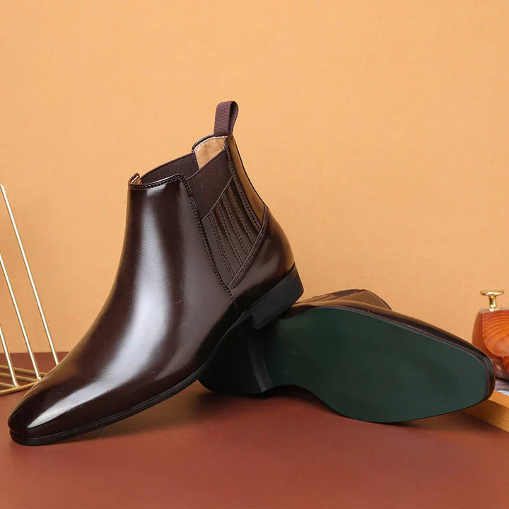 KENNETH REBELS | Chic Ankle Boots