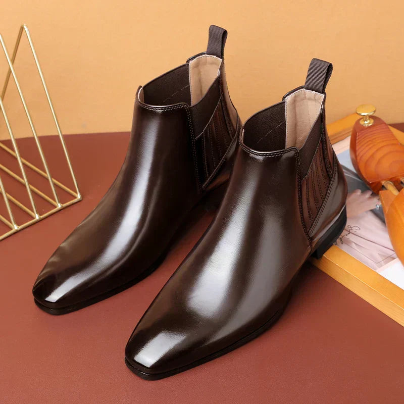 KENNETH REBELS | Chic Ankle Boots