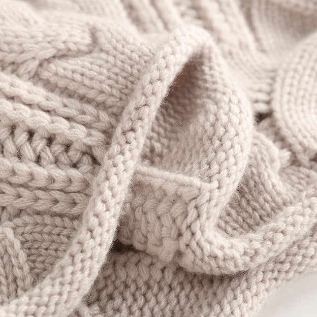 EVA TURTLENECK SWEATER